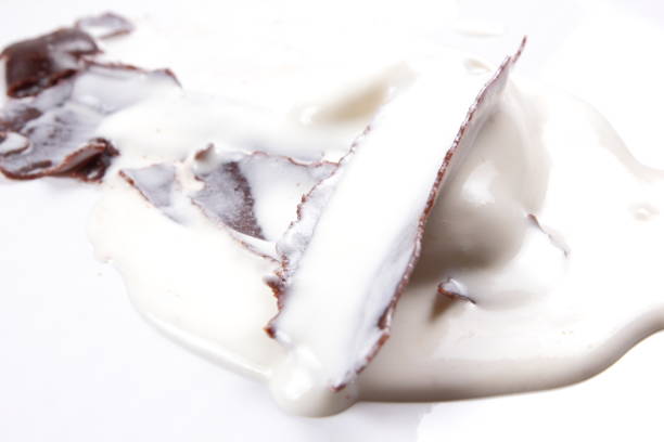 istock Warm ice cream for children 806976006
