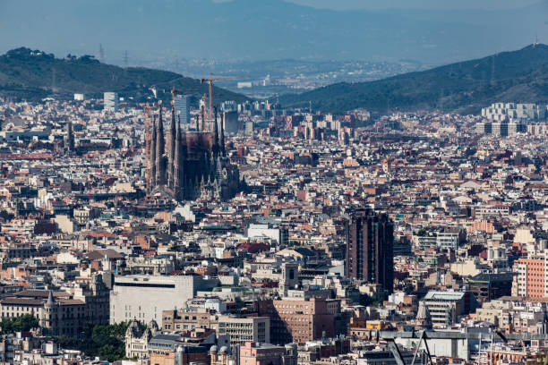 istock Barcelona Sagrada Familia 806999030