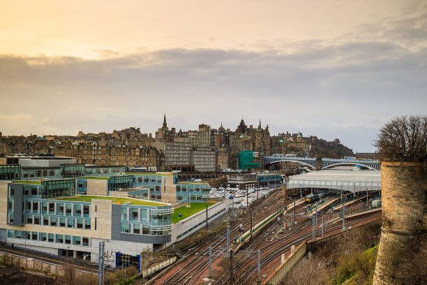 istock Old town Edinburgh and Edinburgh castle 807117658