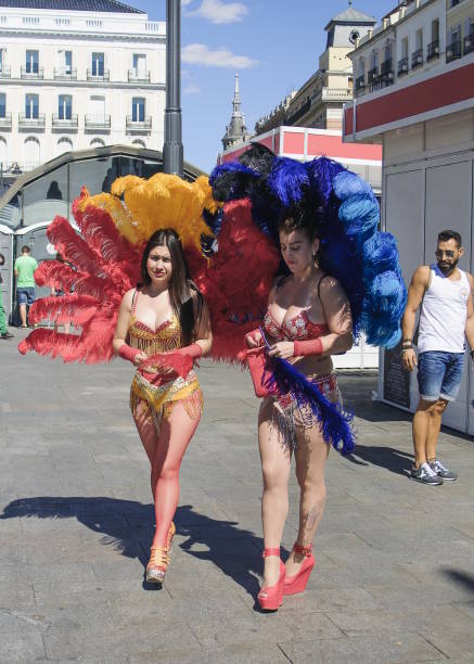 word pride parade madrid 2017. - gay man gay pride civil rights pride imagens e fotografias de stock