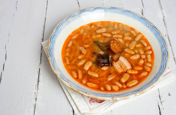 istock Stew of beans with chorizo and pork 807266514