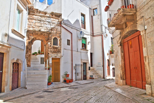 istock Alleyway. Putignano. Puglia. Italy. 807544872
