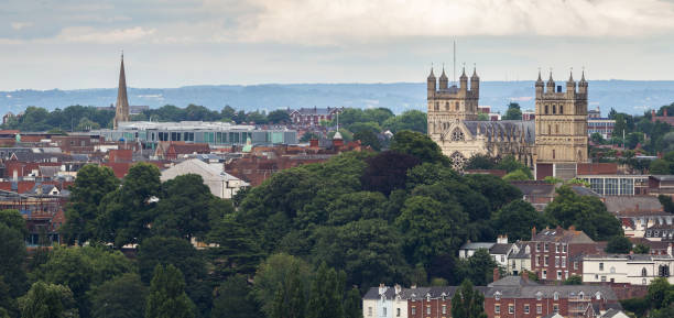 istock Panoramic view of the city of Exeter 807725518