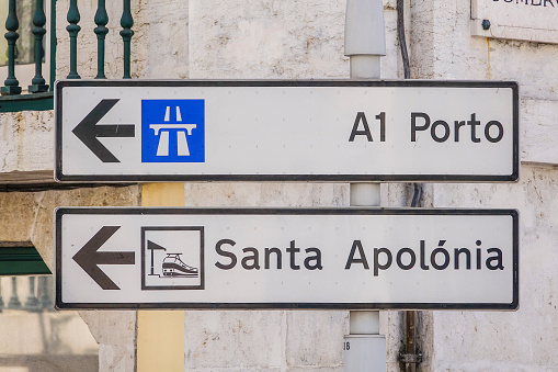 Direction signs to Porto in Lisbon - LISBON - PORTUGAL