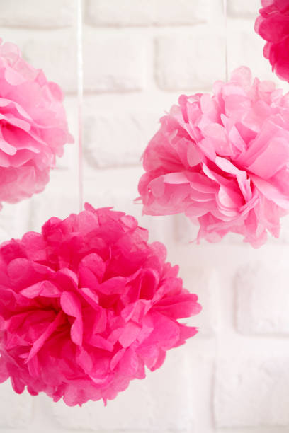 Fiesta De Flores De Papel En El Baby Shower De Niña Concepto De Celebración De Ducha De Bebé Foto de stock y más banco de imágenes de Acontecimiento - iStock Fiesta De Flores De Papel En El Baby Shower De Niña Concepto De Celebración De Ducha De Bebé Foto de stock y más banco de imágenes de Acontecimiento - iStock