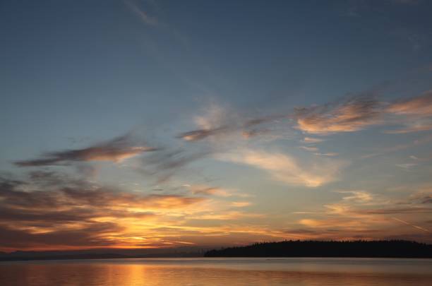 istock Puget Sound Sunrise 808597386