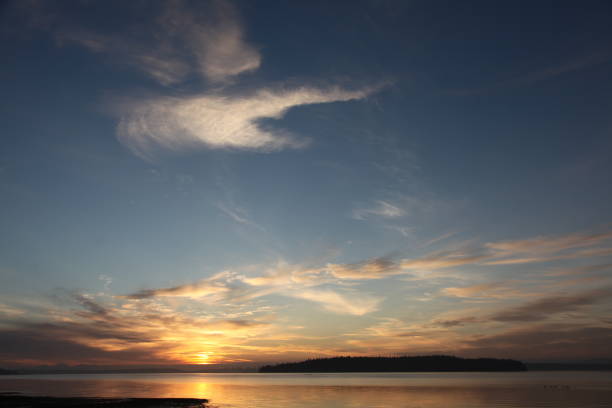 istock Puget Sound Sunrise 808600648