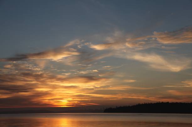 istock Puget Sound Sunrise 808601226