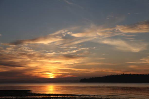 istock Puget Sound Sunrise 808601328