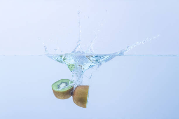 Kiwi splashing