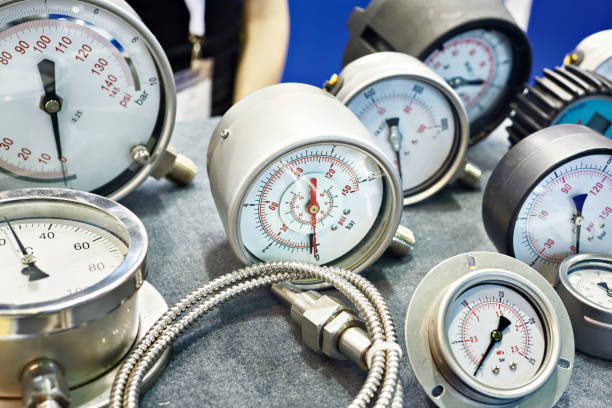 istock Manometers and thermometers in store 808779204