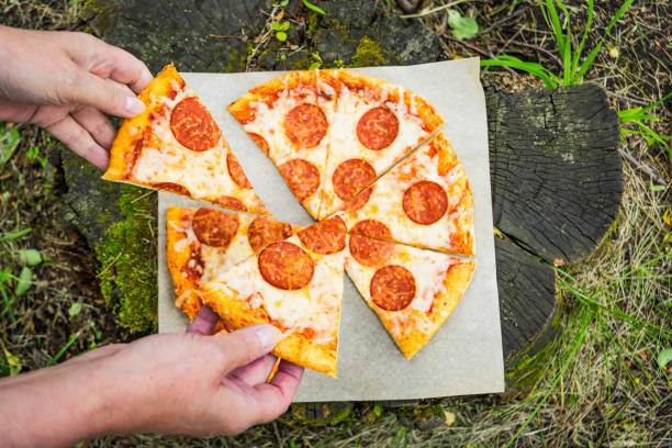 Pizza. Pizza pepperoni .