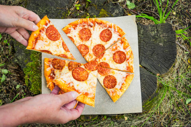 Pizza. Pizza pepperoni .