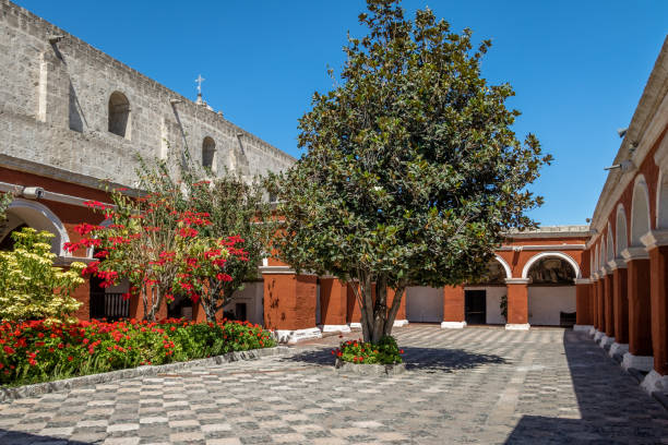 istock Santa Catalina Monastery - Arequipa, Peru 809019024
