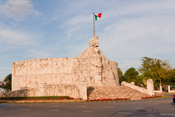 istock Flag monument in Merida Yucatan, Mexico 809203812