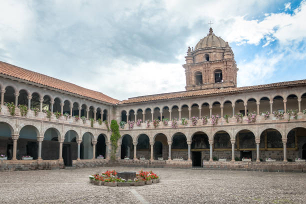 istock Convent of Santo Domingo Courtyard at Qoricancha Inca Ruins - Cusco, Peru 809248218