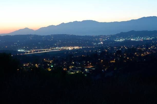 istock Dusk Falls Upon the San Gabriel Mountains 809400198