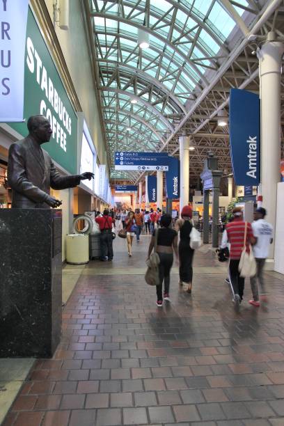 union station, washington - vertical washington dc usa station imagens e fotografias de stock