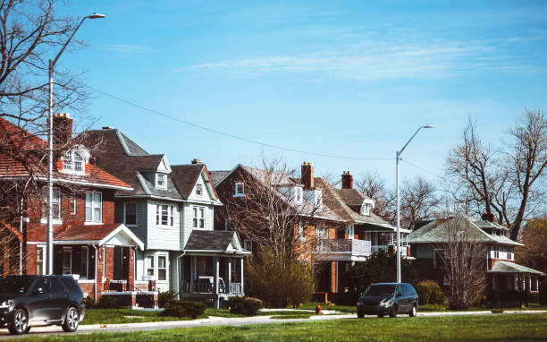 centro de la ciudad detroit - poor area fotografías e imágenes de stock