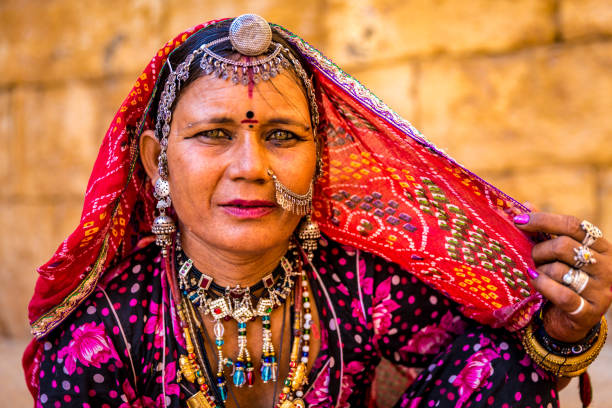 istock Indian gypsy girl, Jaisalmer, India 810053214