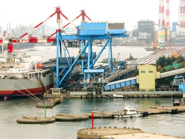 istock Vessel dry cargo on loading, unloading in port. Bulker in port. 810067302