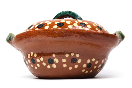 Beauty and tiny clay pots at Mexican festival