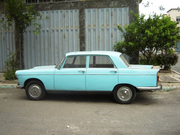 istock OLD CAR BRAND FRENCH/CASA/MOROCCO 810394812