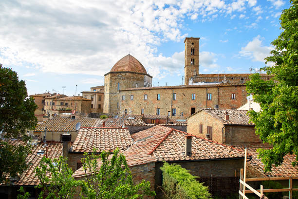 istock Panoramic view of Volterra city 810518322