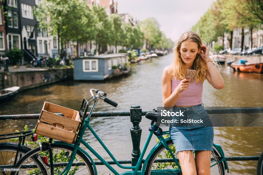 Au repos par le Canal - Photo de Amsterdam libre de droits