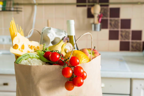 istock Groceries ib paper bag 810721958