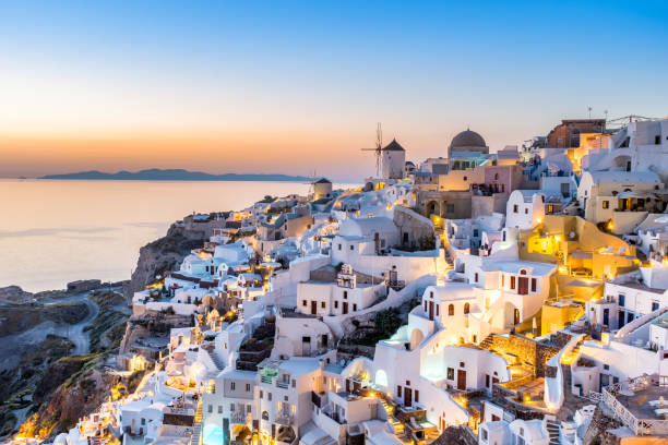 istock Oia, Santorini - Greece 810803418