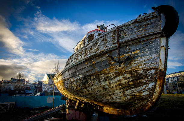 istock Cycle of a boat life 810965784