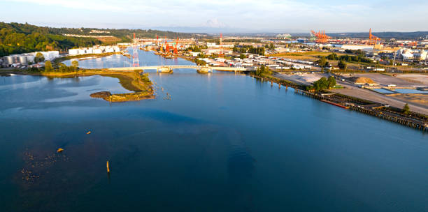 istock Tacoma Washington Hylebos Waterway Mt Rainier View 811017024