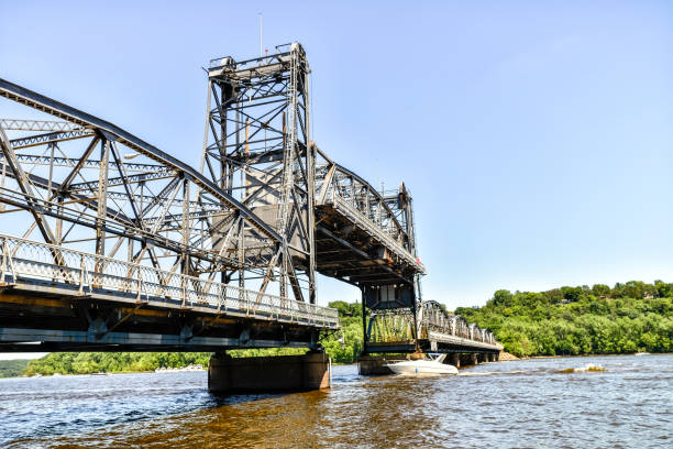 istock Lift Bridge Rising on St. Croix River in Stillwater, Minnesota 811045938