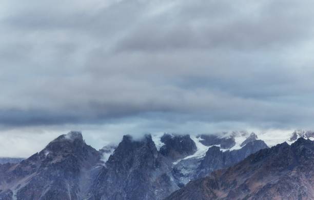 istock Thick fog on the mountain pass Goulet 811180240