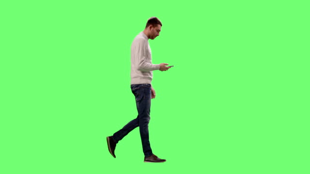 1,144 Walking Green Screen Stock Videos and Royalty-Free Footage - iStock |  People walking green screen, Woman walking green screen, Man walking green  screen