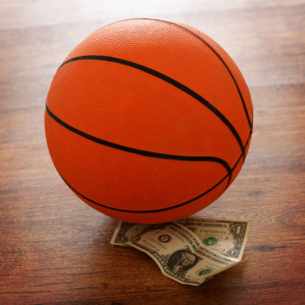 istock Basketball betting conceptual image 811299508