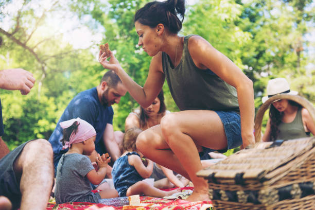 istock Millennial Family having a picnic 811322466