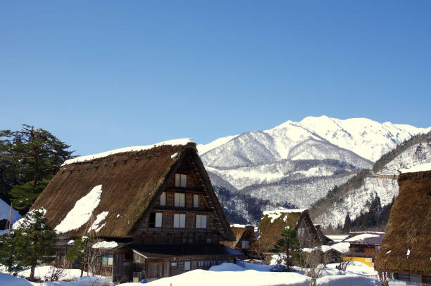 istock Winter Shirakawago 811339192