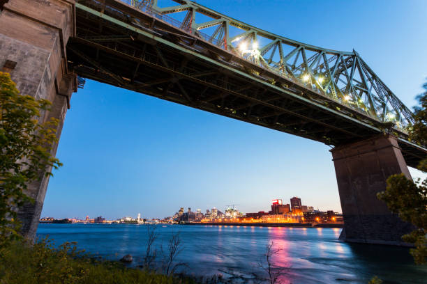istock Jacques Cartier Bridge and skyline of Montreal 811339220