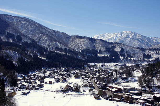 istock Winter Shirakawago 811388960