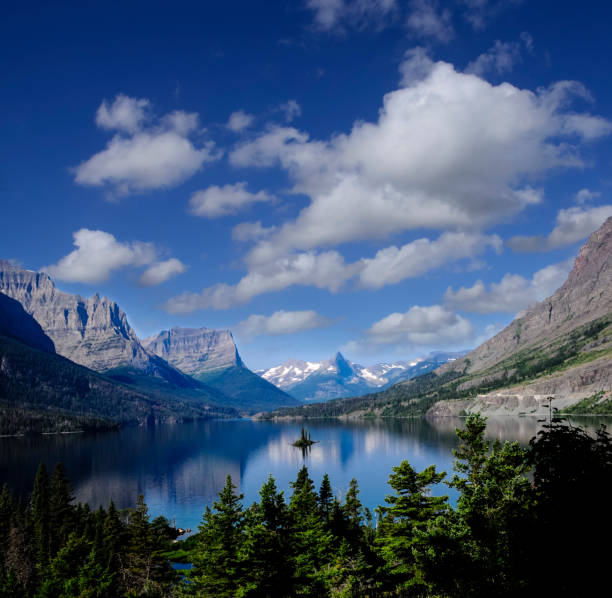 istock St. Mary's Lake and Wild Goose Island 811401058