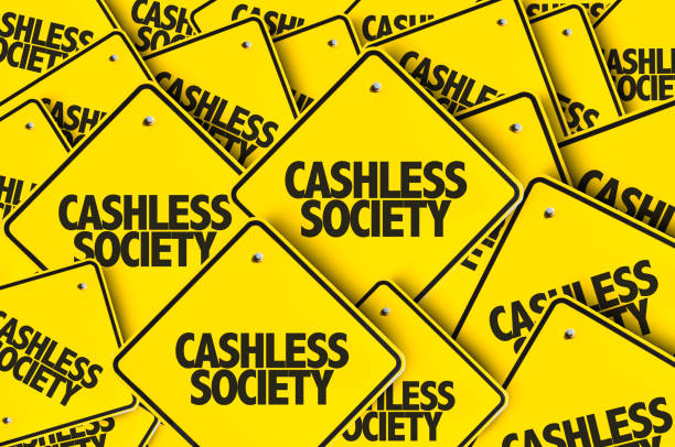 istock Cashless Society 811434318