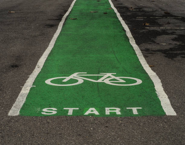 istock start bike in park 811437132
