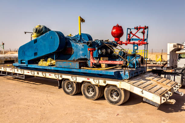 istock Oil Industry Equipment - Mud Pump 811633066