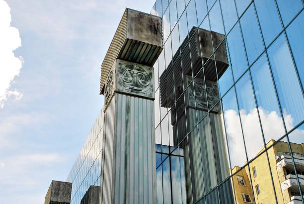 istock Modern building.Modern office building with facade of glass 811672422