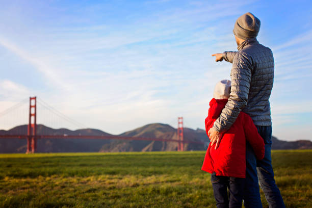 istock family in san francisco 811767820
