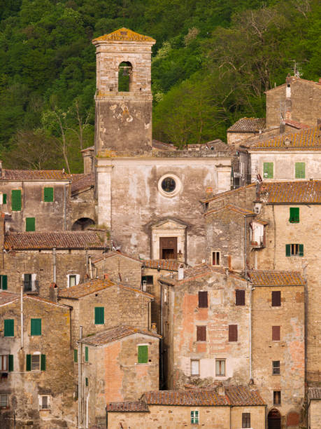 istock Medieval Sorano town in Italy 811877394