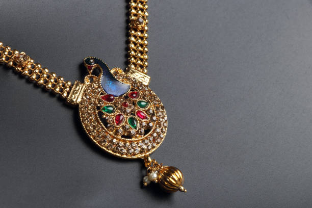 istock Traditional wedding Jewellery 812004272