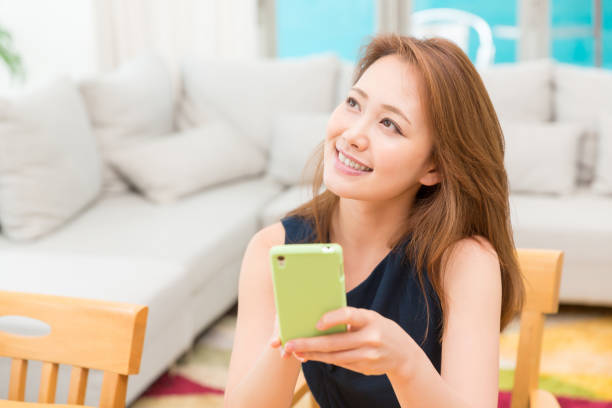 istock woman to see a smart phone 812264422